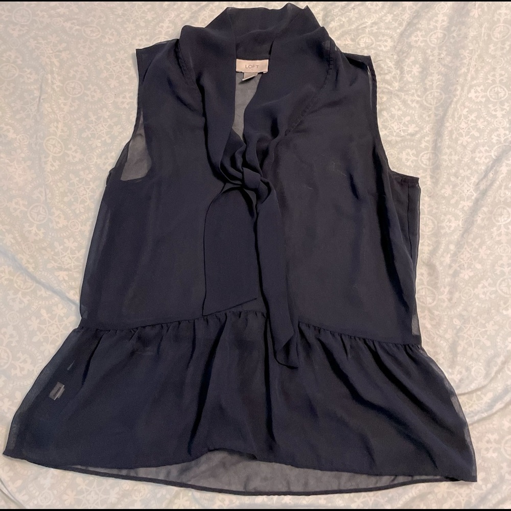 Sleeveless blouse